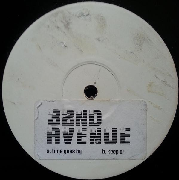 32nd Avenue - Time Goes By / Keep On