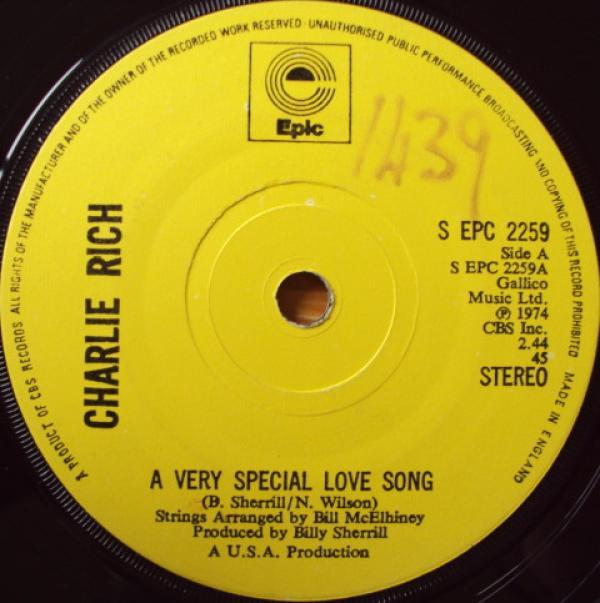 Charlie Rich - A Very Special Love Song
