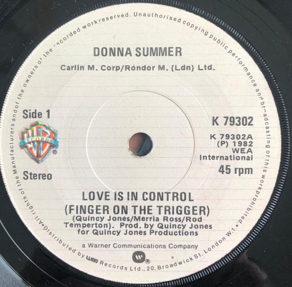 Donna Summer - Love Is In Control (Finger On The Trigger)