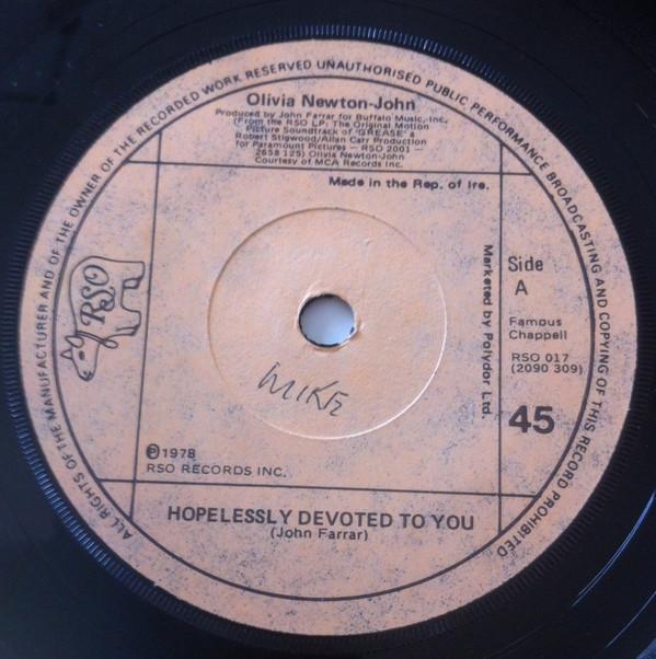 Olivia Newton-John - Hopelessly Devoted To You