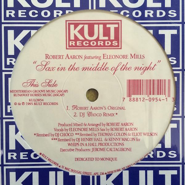 Robert Aaron, Eleanore Mills - Sax In The Middle Of The Night