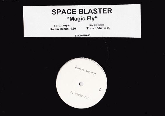 Space Blaster - Magic Fly