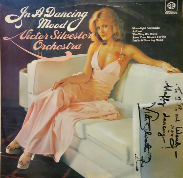 The Victor Silvester Orchestra - In A Dancing Mood