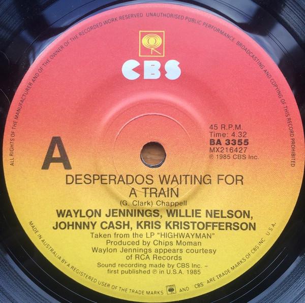 Waylon Jennings, Willie Nelson, Johnny Cash, Kris Kristofferson - Desperados Waiting For A Train